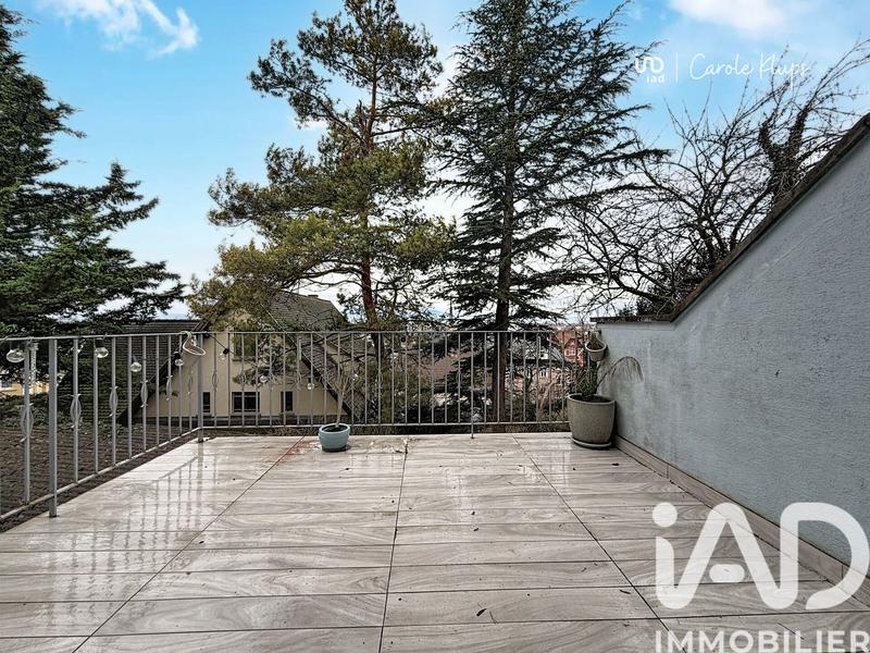 Duplex - 121 m² - 4 pièces