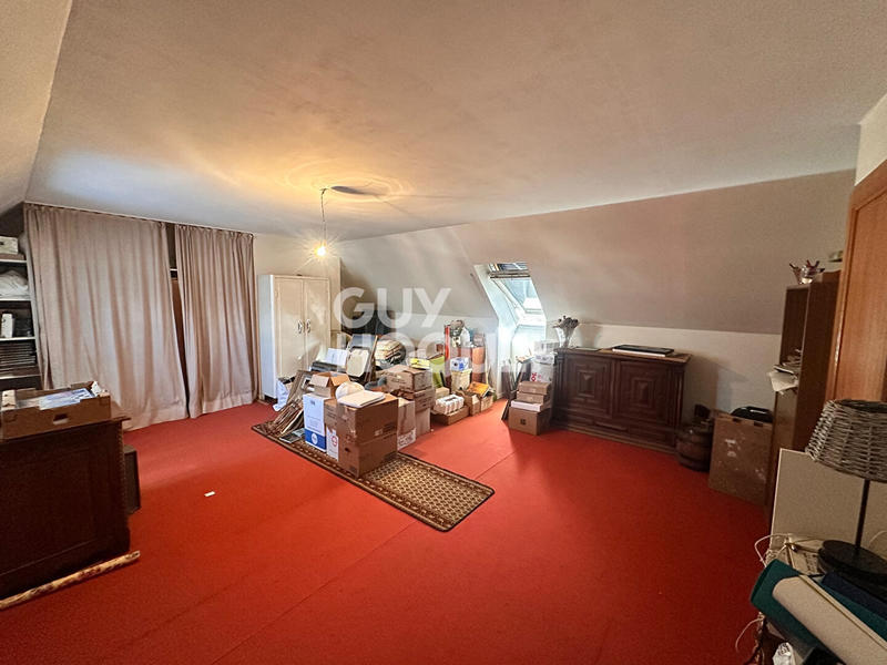 Maison - 122 m² - 4 pièces