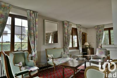 Maison - 198 m² - 10 pièces