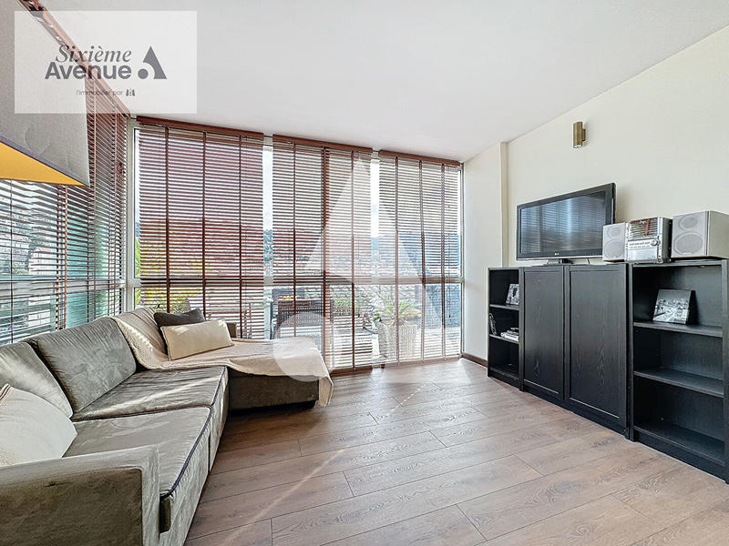 Appartement - 192 m² - 4 pièces