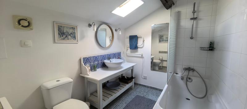 Maison - 272 m² - 11 pièces