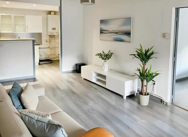 Appartement - 56 m² - 5 pièces