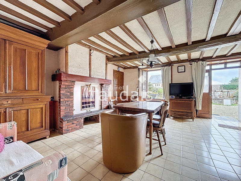 Maison - 104 m² - 5 pièces