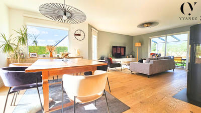 Maison - 122 m² - 7 pièces