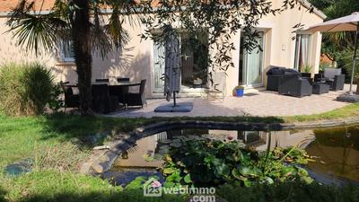 Villa - 204 m² - 8 pièces