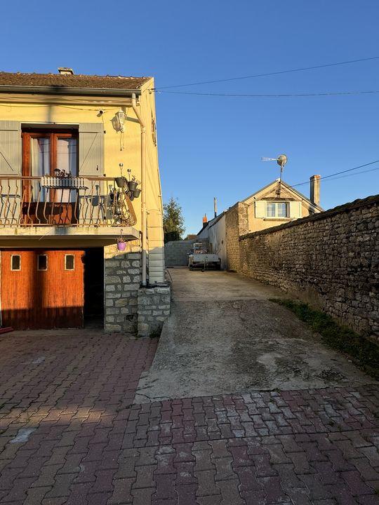 Maison - 127 m² - 5 pièces