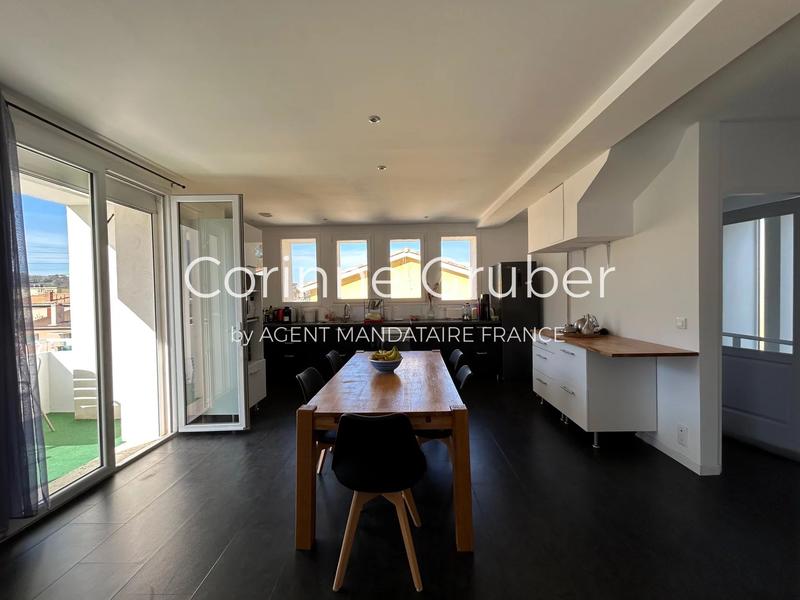 Appartement - 133 m² - 7 pièces