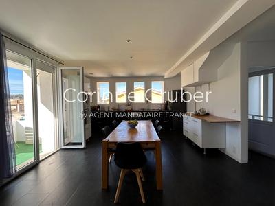 Appartement - 133 m² - 7 pièces