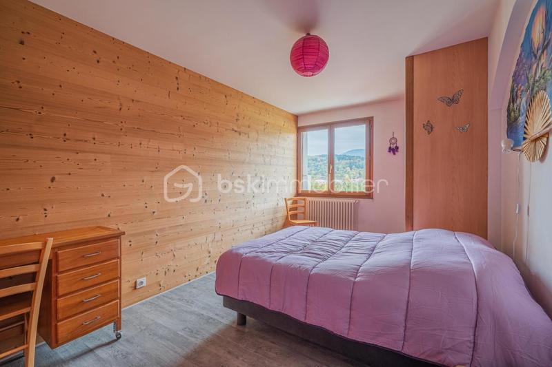 Appartement - 99 m² - 5 pièces