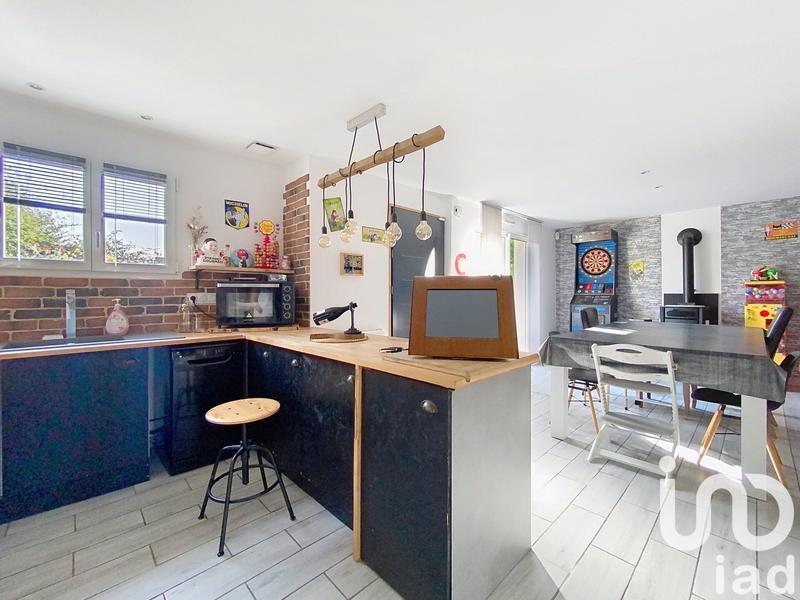 Maison - 211 m² - 11 pièces