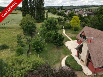 Maison - 332 m² - 9 pièces