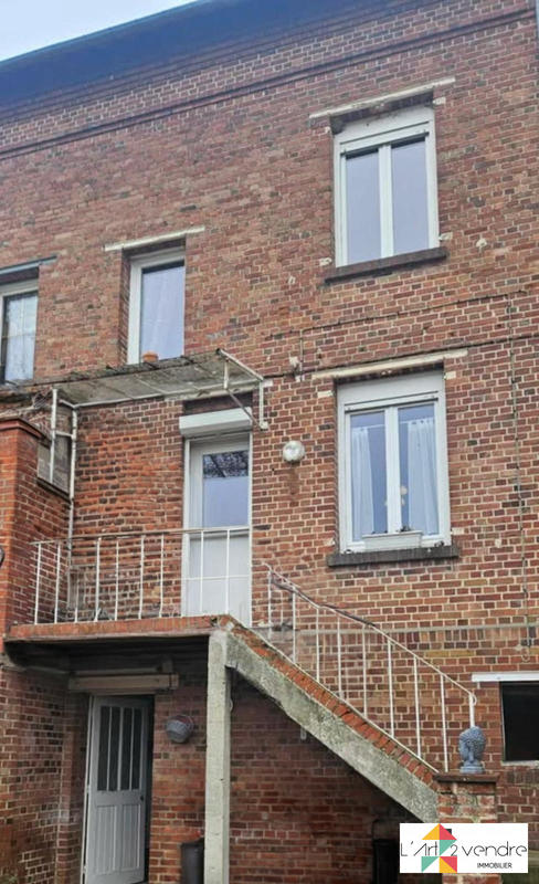 Maison - 95 m² - 5 pièces