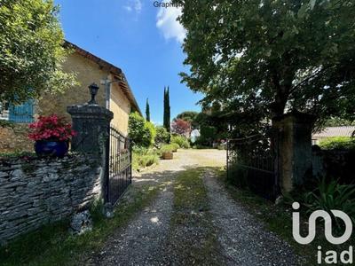 Maison de campagne - 474 m² - 15 pièces