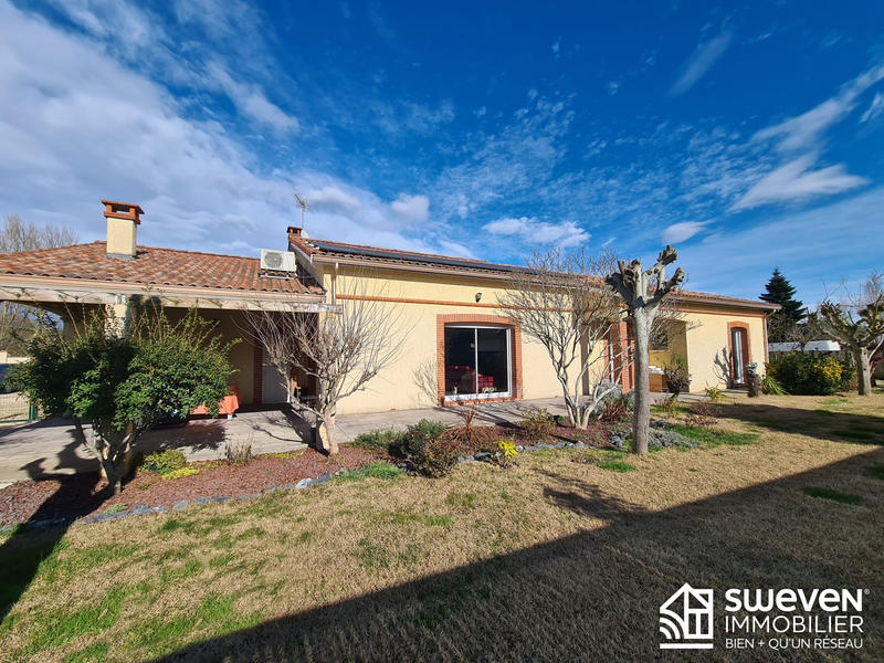 Villa - 246 m² - 6 pièces