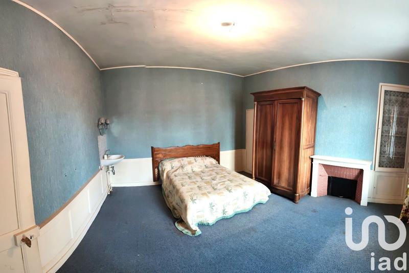 Maison - 238 m² - 6 pièces