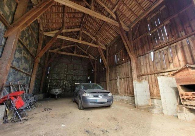 Grange - 90 m² - 1 pièce