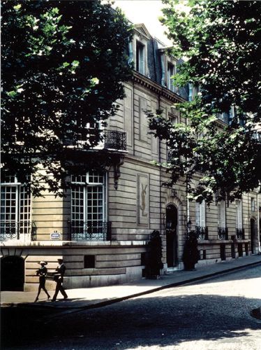 Fondation Pierre Bergé - Yves Saint Laurent