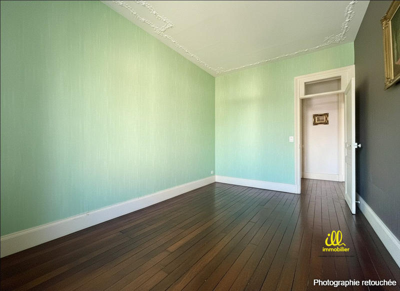 Appartement - 177 m² - 6 pièces