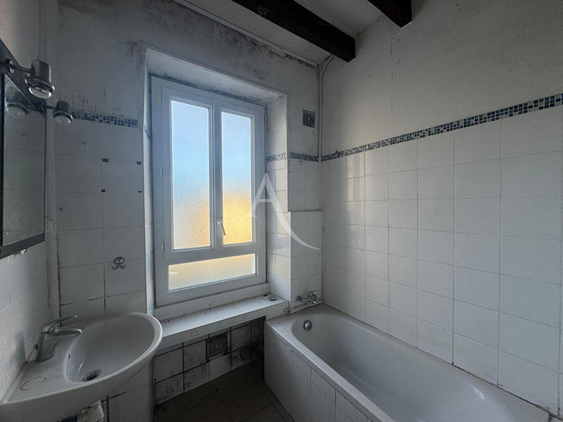 Appartement - 80 m² - 3 pièces