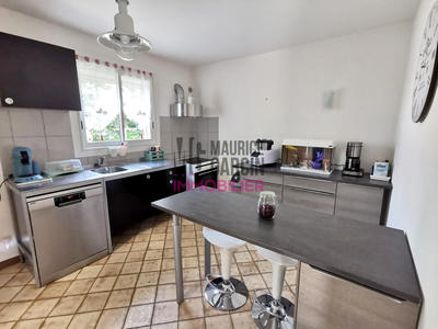 Maison - 140 m² - 5 pièces