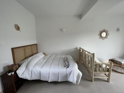 Studio - 25 m² - 1 pièce