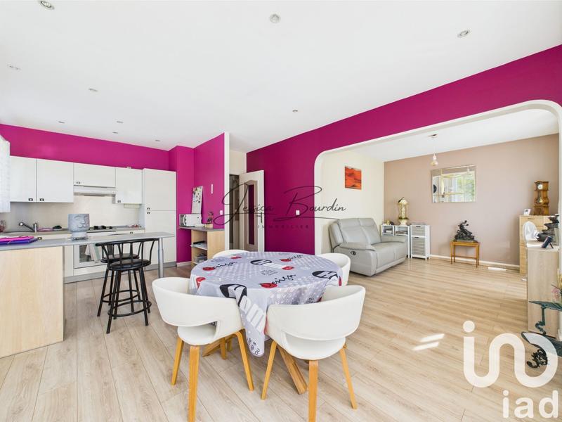 Maison - 65 m² - 3 pièces