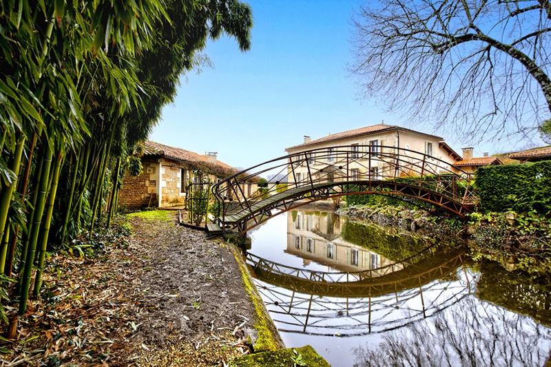 Immeuble - 350 m² - 11 pièces