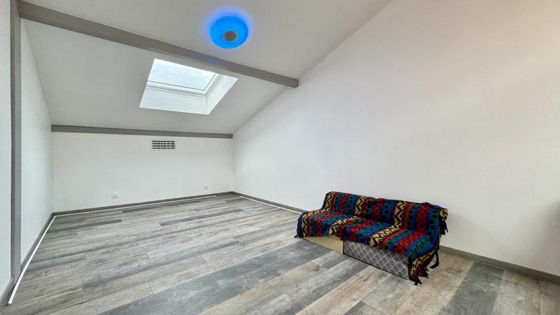 Maison - 161 m² - 7 pièces