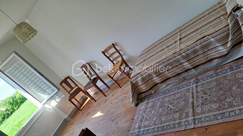 Corps de ferme - 140 m² - 6 pièces