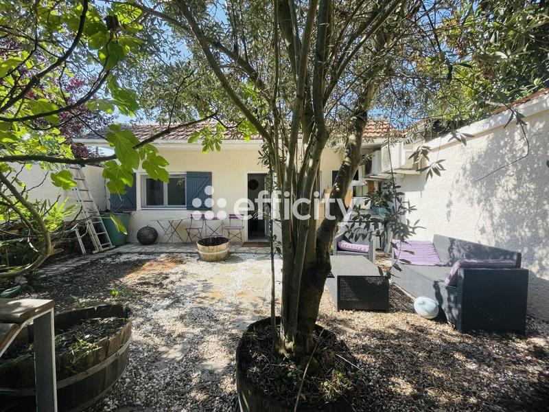 Maison - 186 m² - 7 pièces