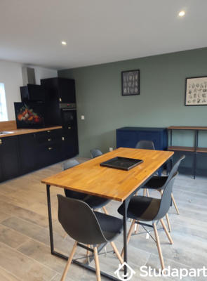 Chambre - 15 m² - 1 pièce