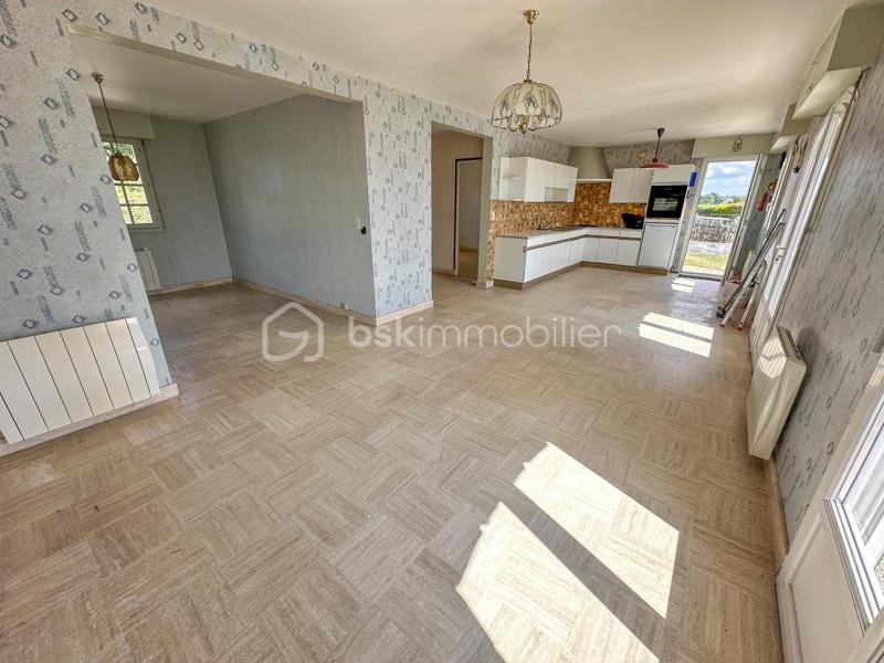 Maison - 102 m² - 5 pièces