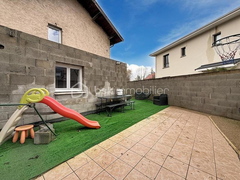 Appartement - 82 m² - 4 pièces