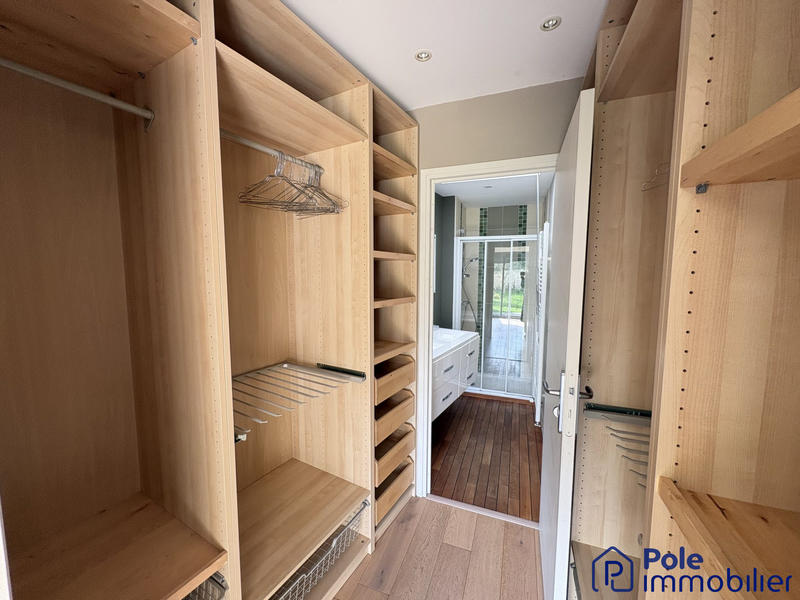 Maison - 130 m² - 7 pièces