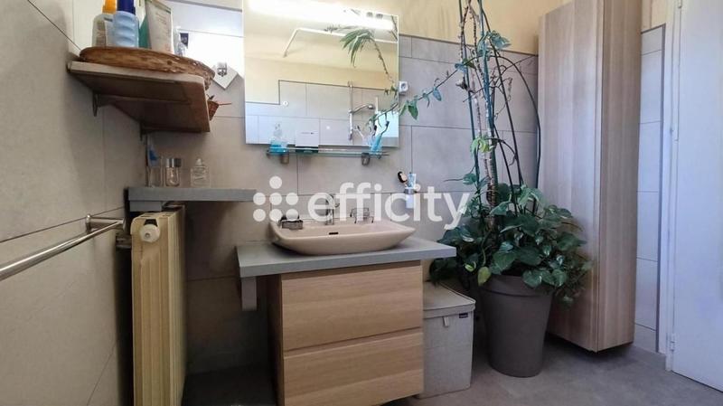 Maison - 96 m² - 4 pièces