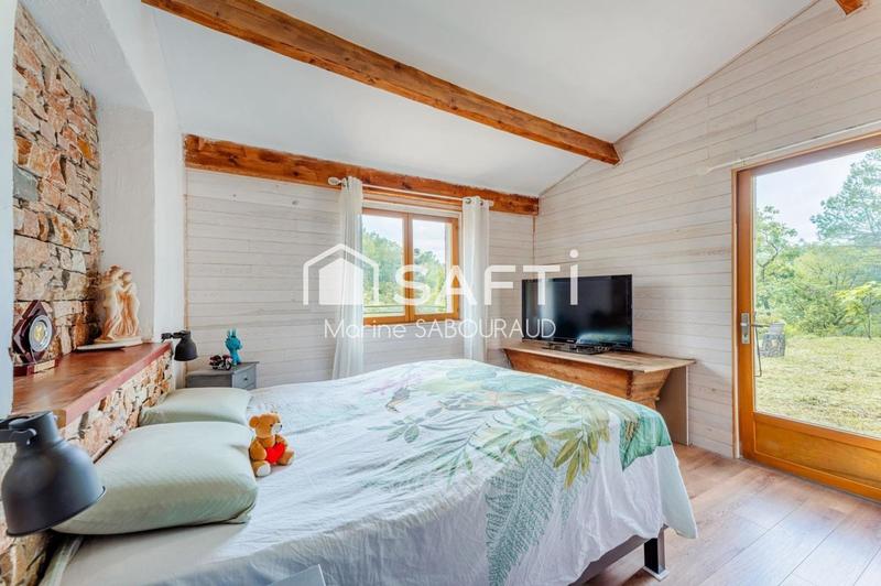 Maison - 90 m² - 3 pièces