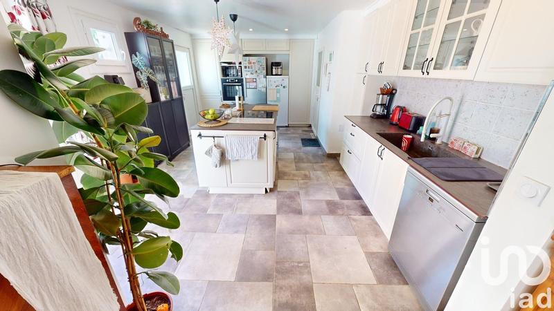 Maison - 148 m² - 8 pièces