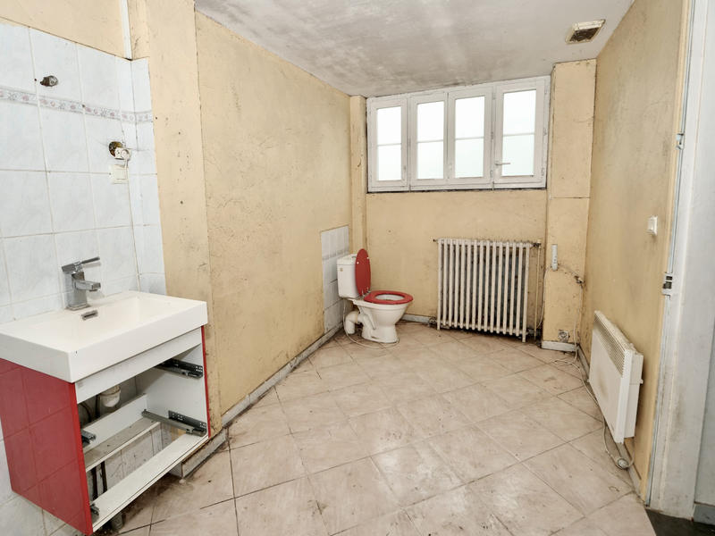 Maison - 110 m² - 6 pièces