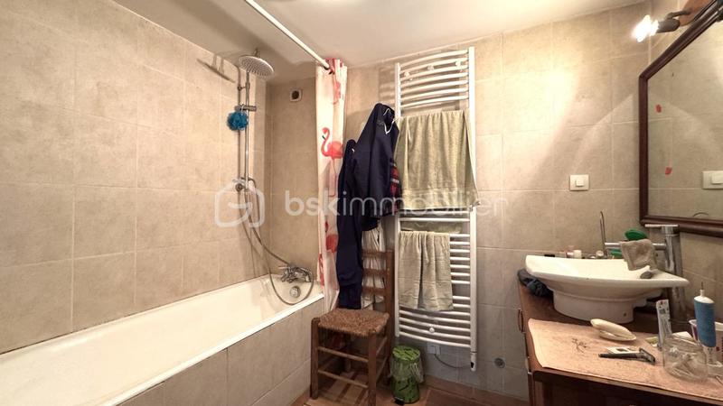 Propriété - 131 m² - 6 pièces