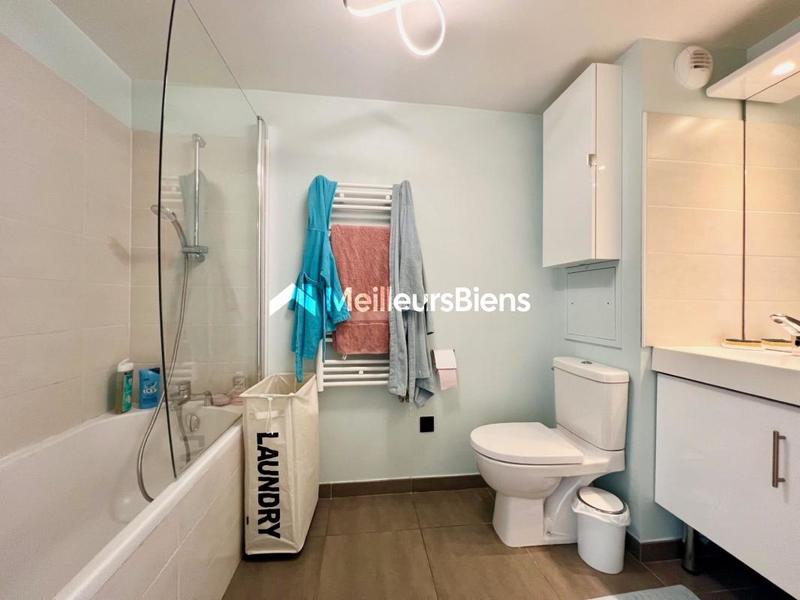 Appartement - 77 m² - 4 pièces