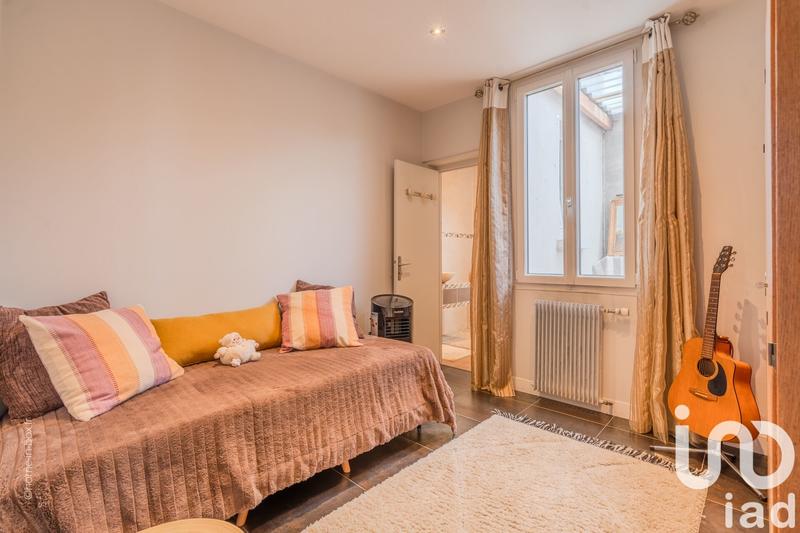 Maison - 184 m² - 8 pièces