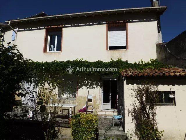 Immeuble - 320 m² - 16 pièces