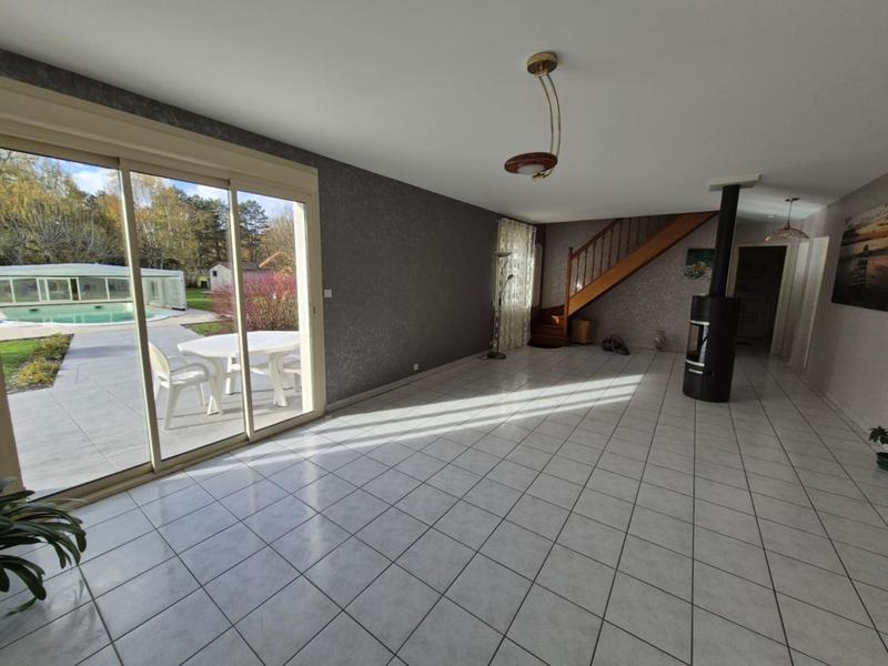 Maison - 140 m² - 4 pièces