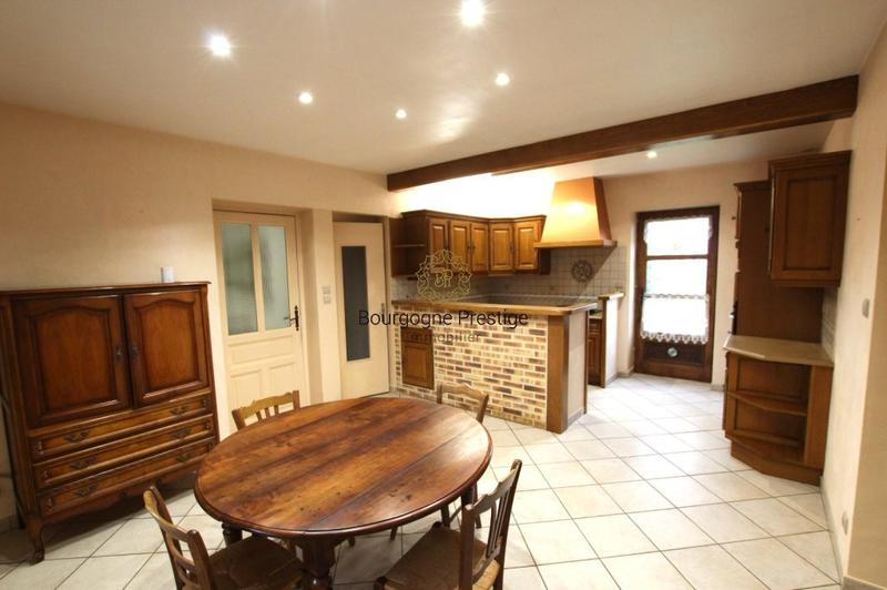 Propriété - 155 m² - 5 pièces
