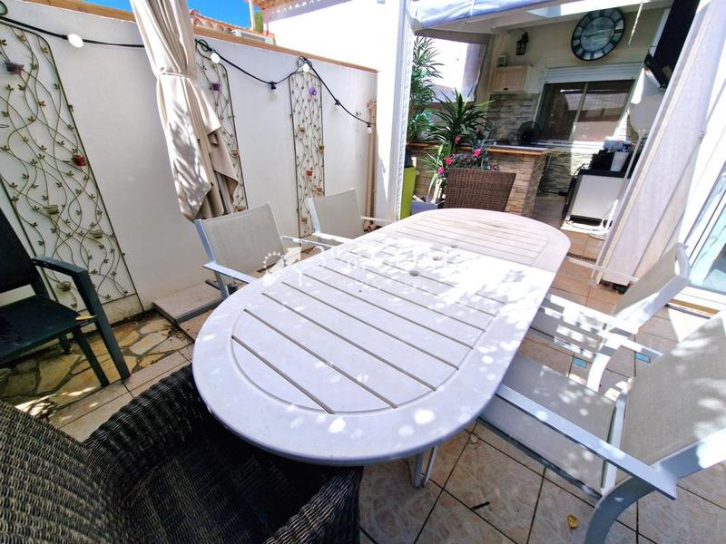 Maison - 96 m² - 5 pièces