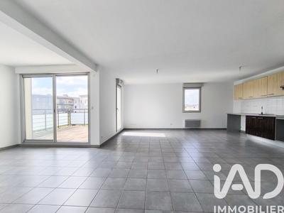 Appartement - 119 m² - 6 pièces