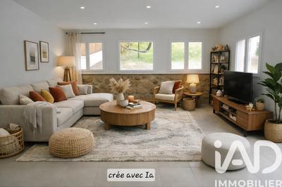 Maison - 105 m² - 5 pièces