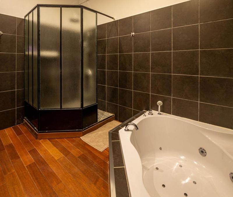 Loft - 148 m² - 3 pièces