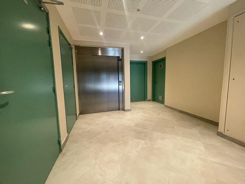 Appartement - 101 m² - 4 pièces