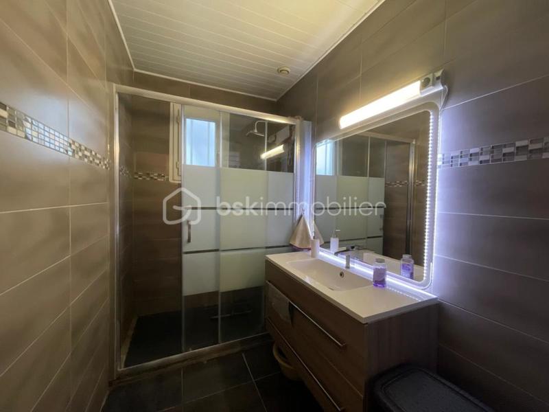 Maison - 99 m² - 5 pièces